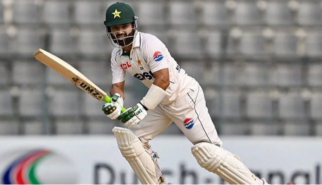 Heroic Rizwan Keeps Pakistan’s Hopes Alive as Bangladesh Dominate Second Test
